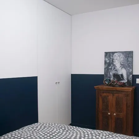 Apartment With Balcony Near Centquatre